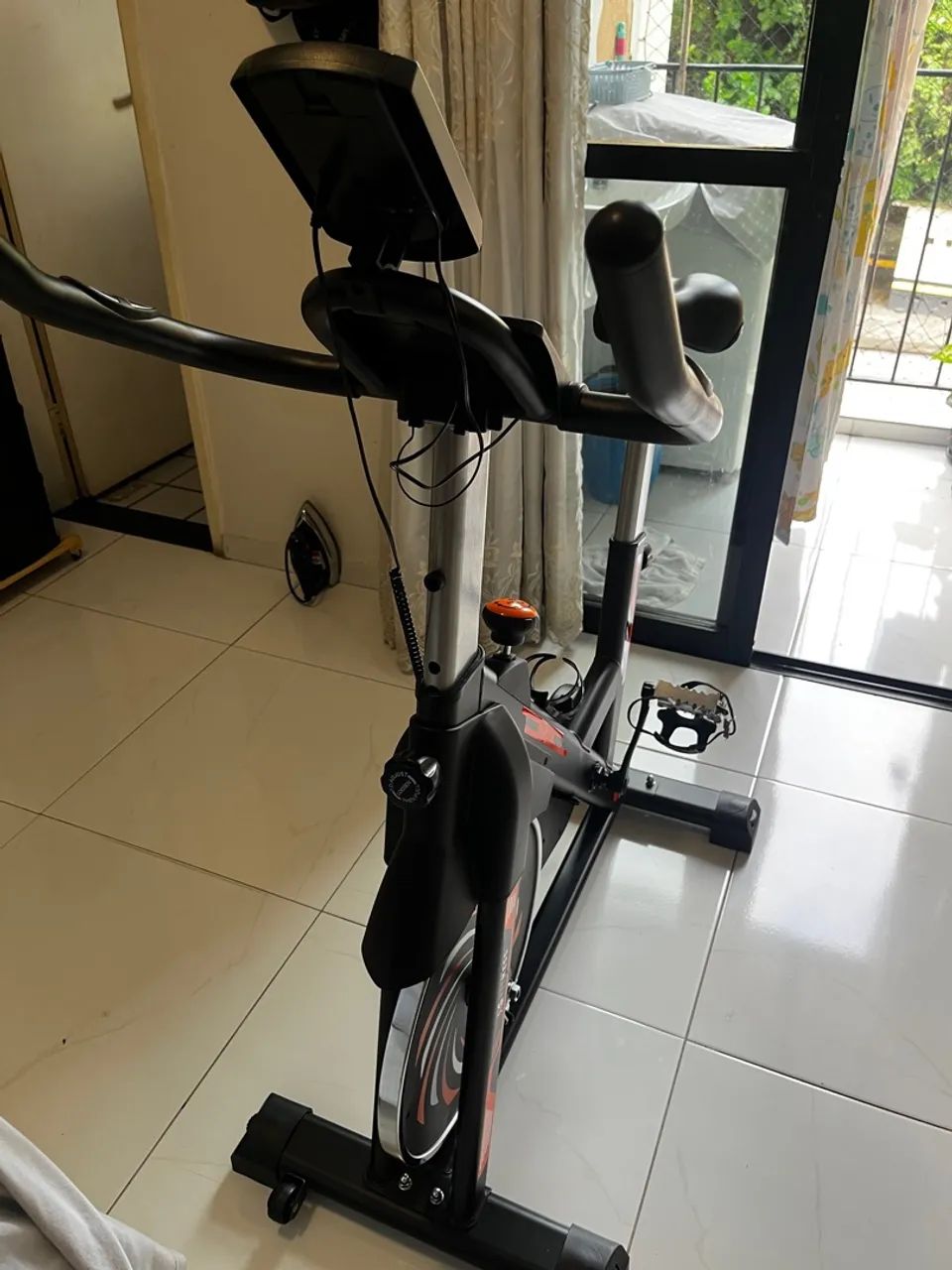 Bike ergométrica spinning  - Foto 4