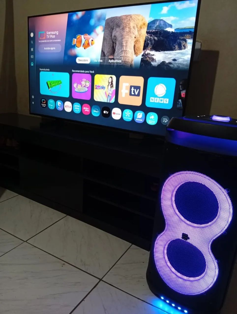 Vende-se Tv Samsung 55 polegadas e caixa de som pulsebox sp511 - Foto 3