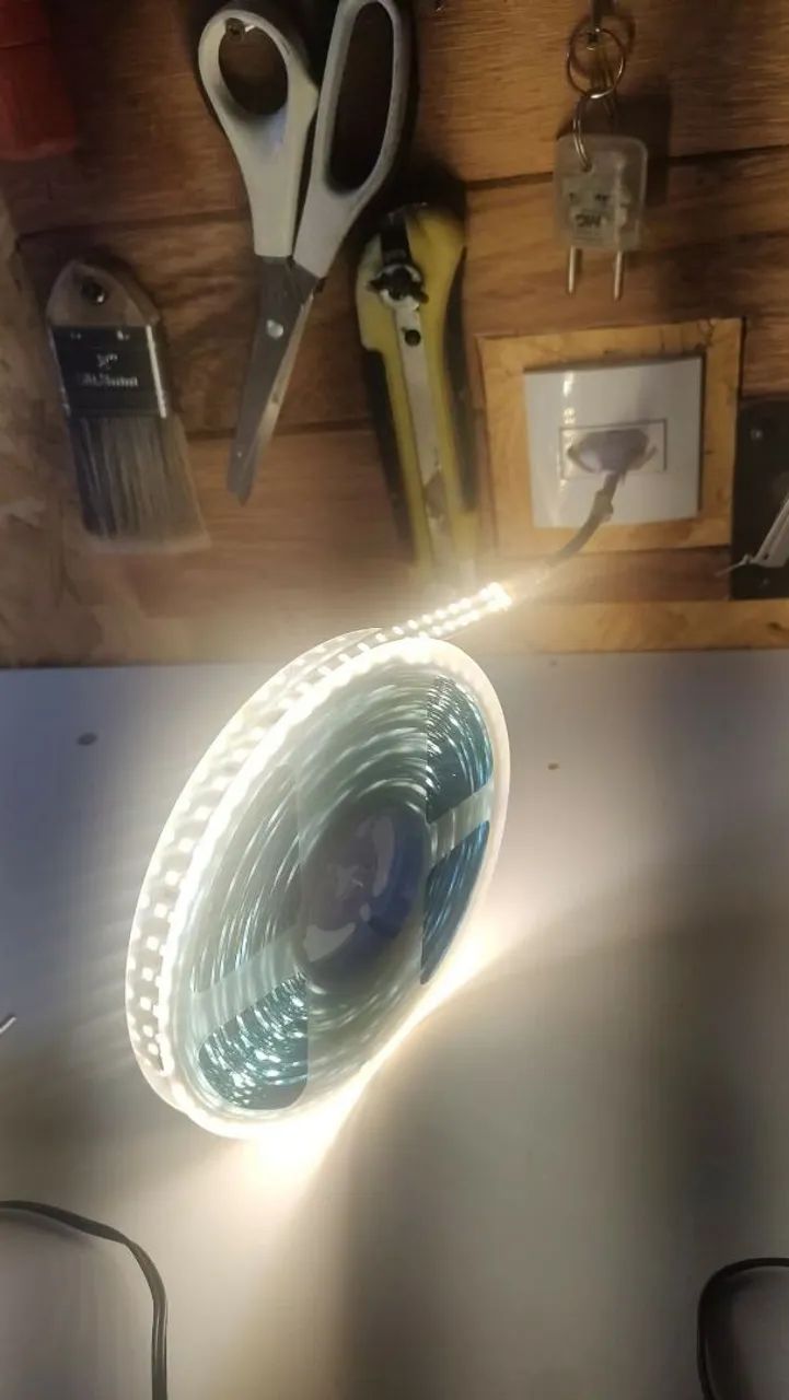 Fitas de leds e fontes. - Foto 3
