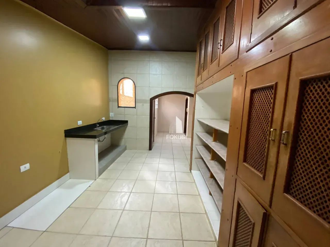 Casa Ampla para venda ou locação - Foto 2