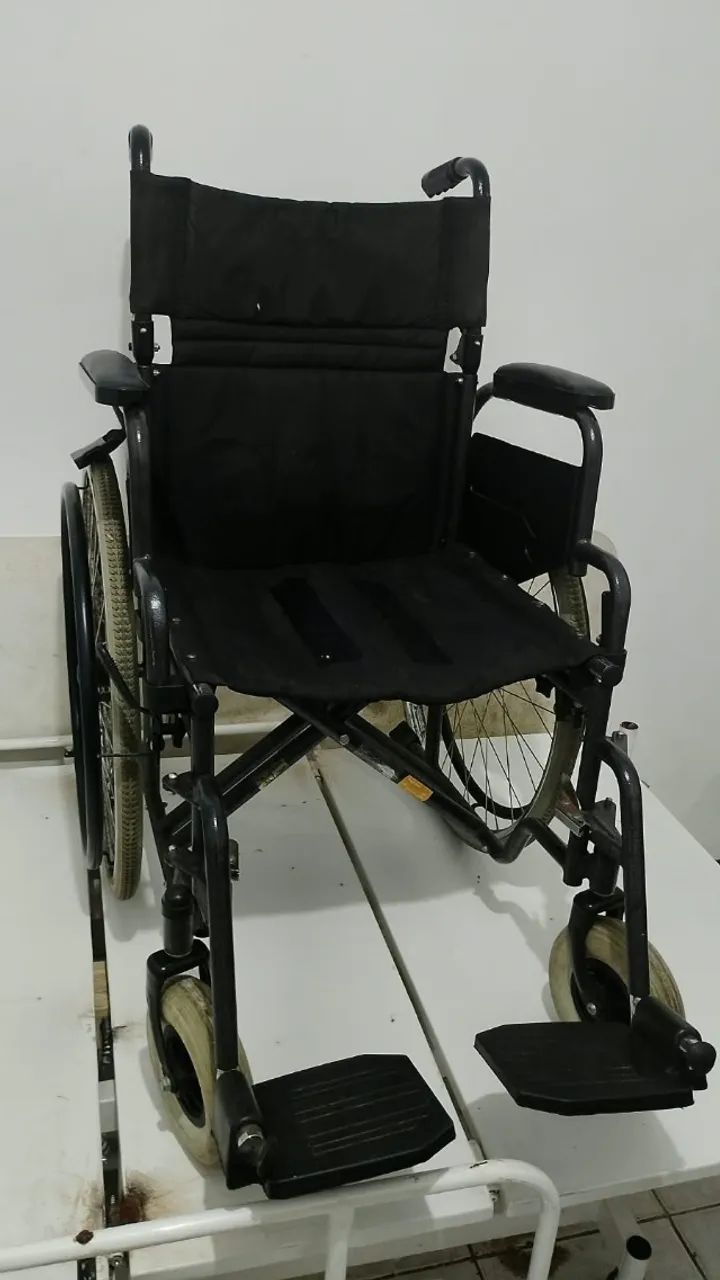 Cadeira de Rodas
