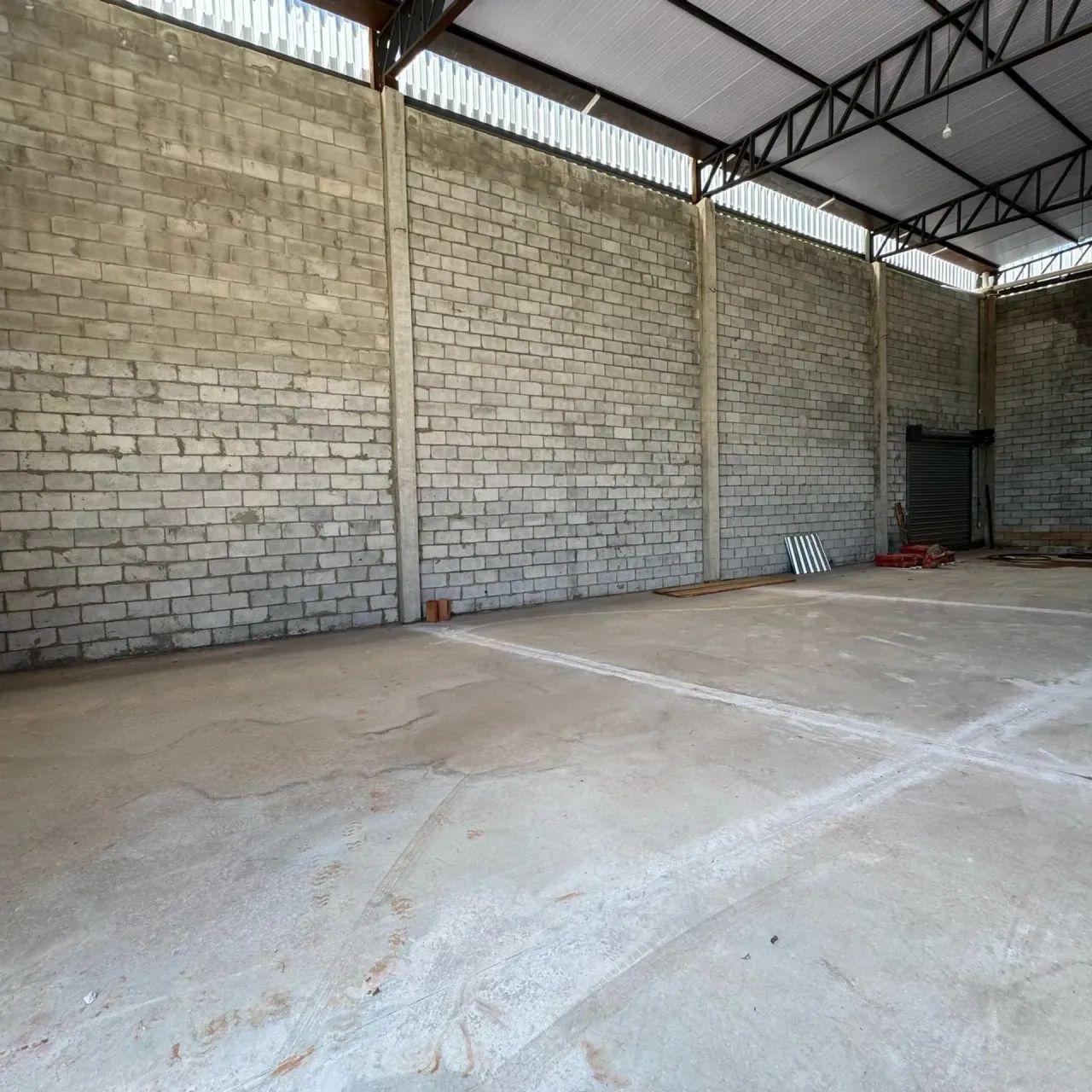 Cortes Imobiliária aluga Ótimo Galpão, Chácaras São Pedro - Aparecida de Goiânia - GO - Foto 4