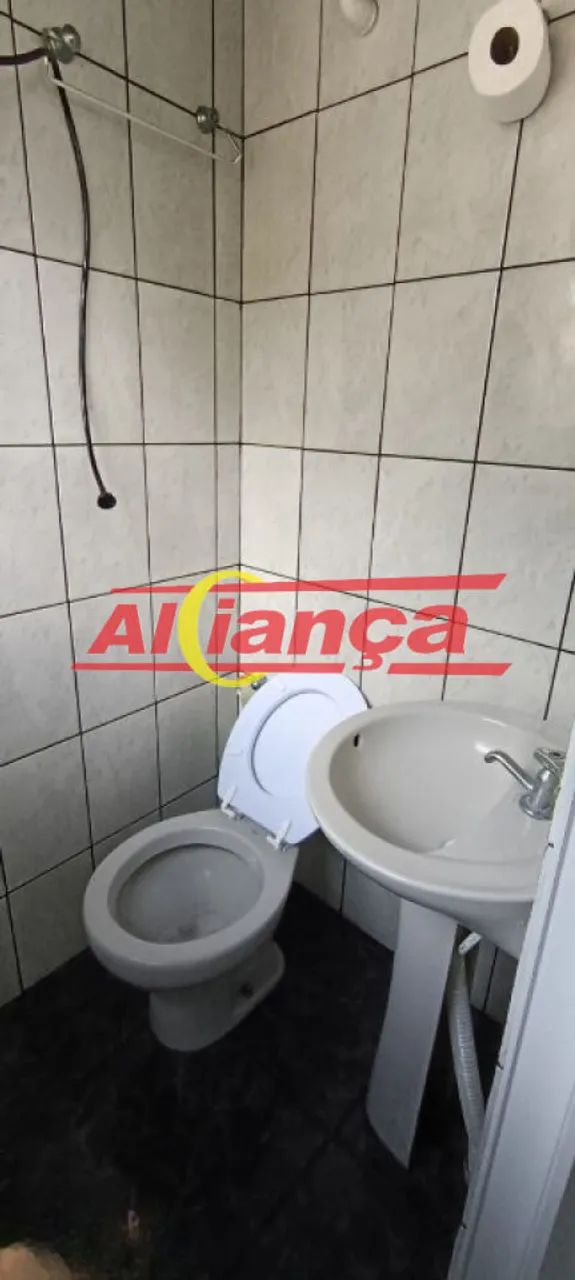 Casa residencial 30m², com 1 quarto, à locação Pq. Continental IV - Foto 9