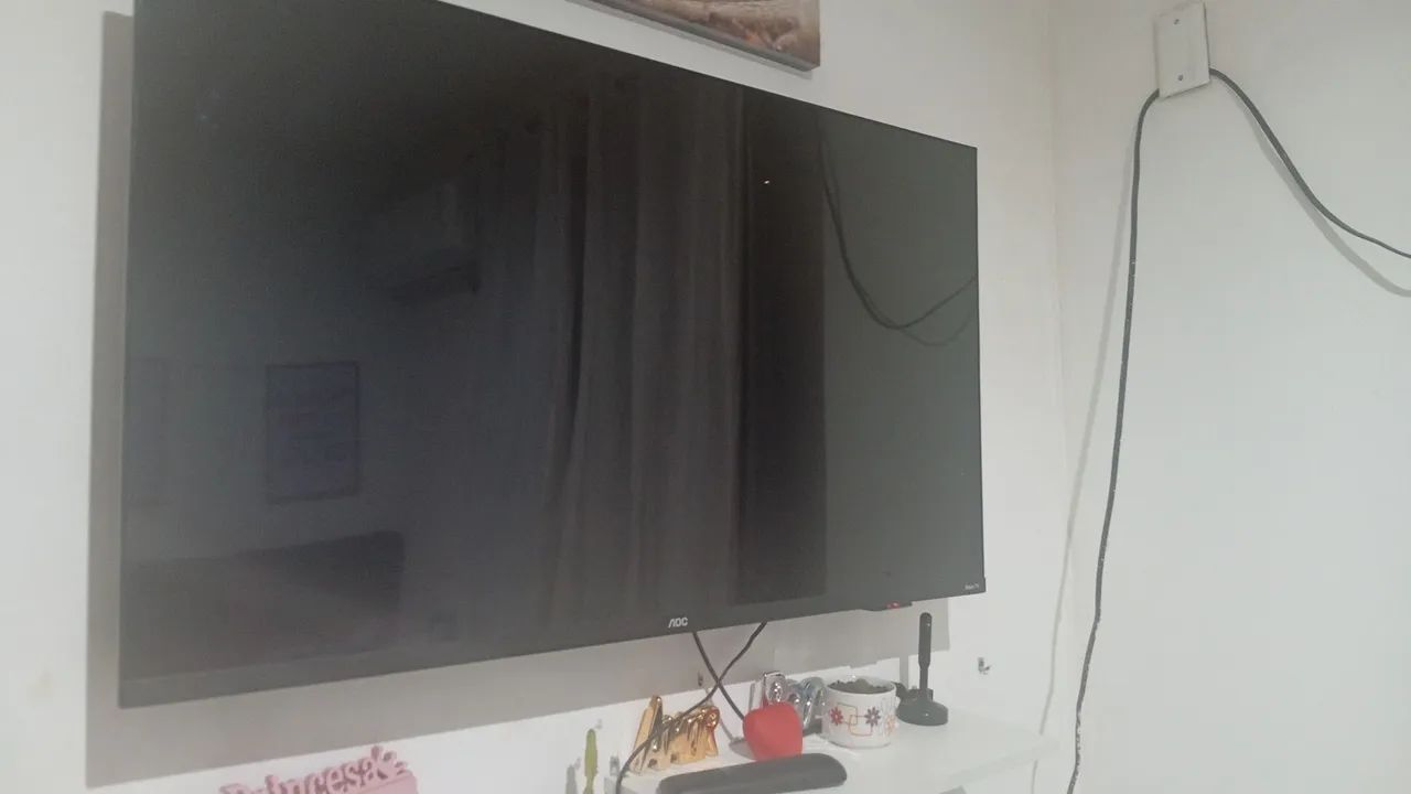 Tv semi nova ,43 polegadas AOC ,
