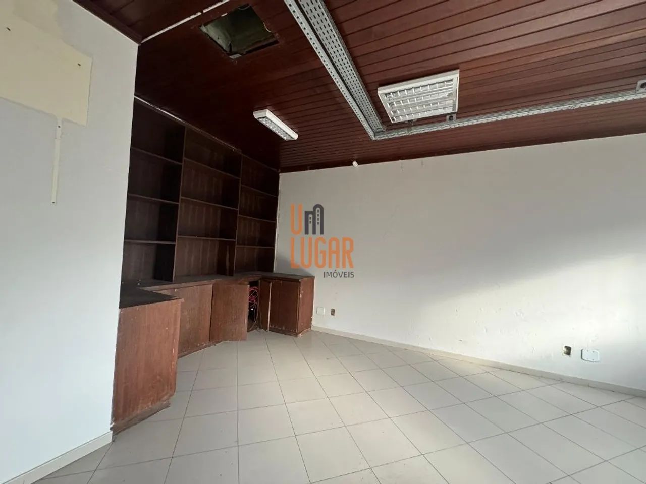 Amplo prédio comercial de 3 pavimentos para aluguel ou venda na travessa Quintino Bocaiúva - Foto 7