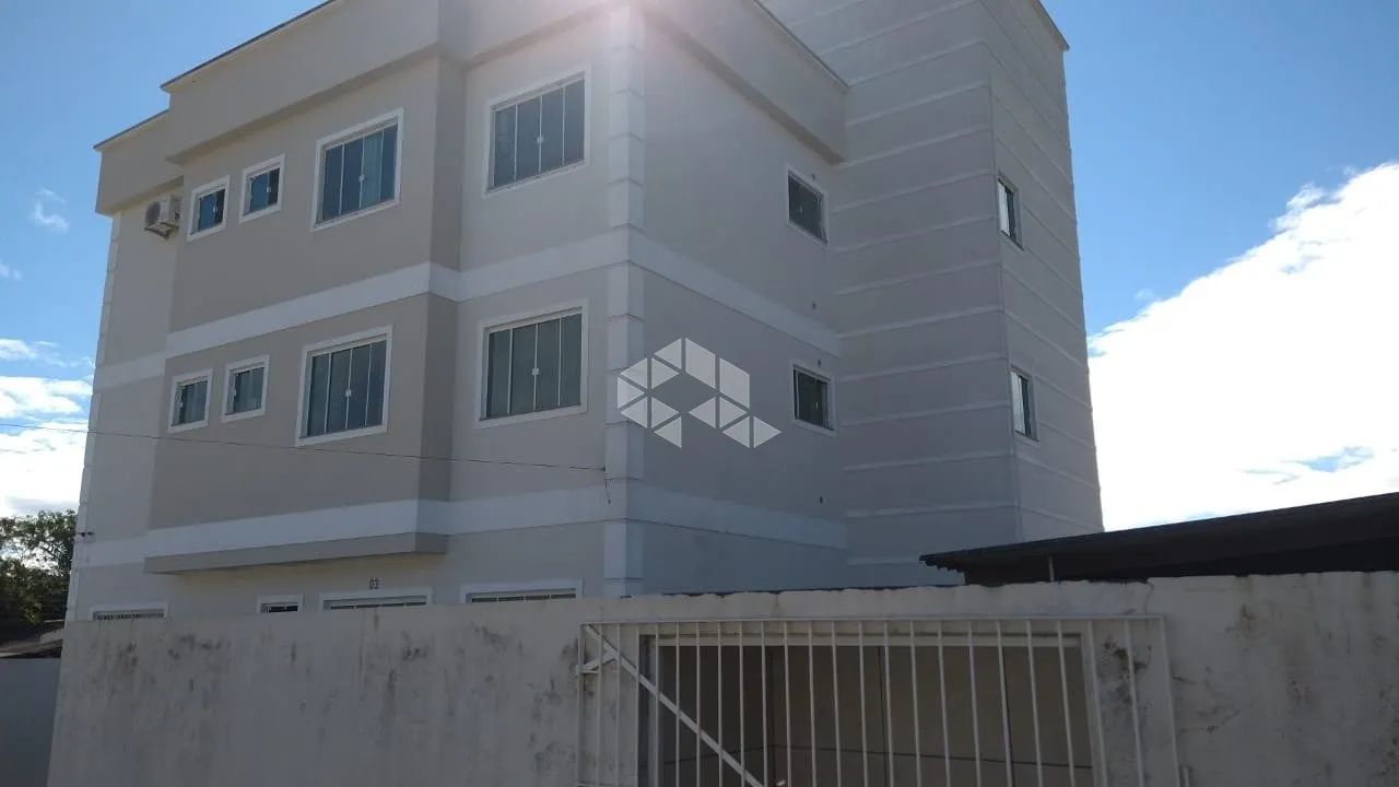 Apartamento com 3 quartos/dormitórios no bairro Fundos, em Biguaçu - SC