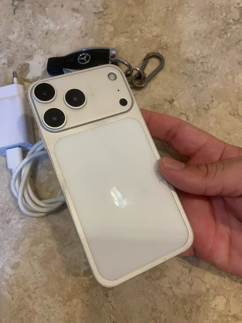 IPHONE XR MONTADO NO 17 PRO TUDO FUNCIONANDO PERFEITAMENTE 