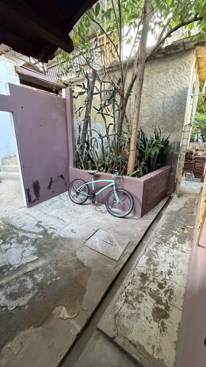 Casa de fundo com 3 quartos - Bairro Caiçara - Foto 2
