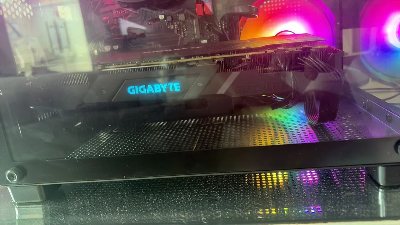 RTX 2080 8GB GIGABYTE OC - Foto 3