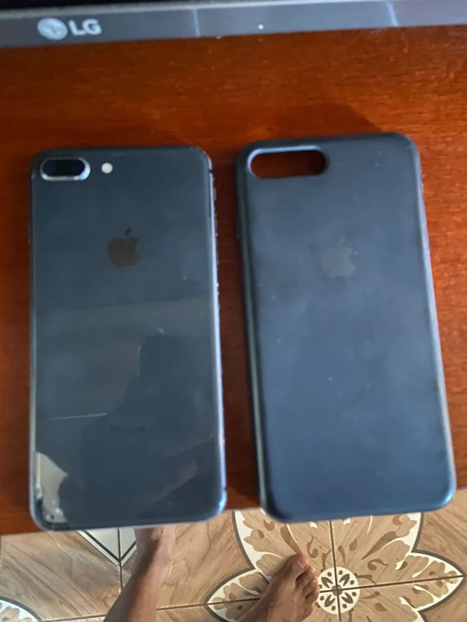 IPHONE 8 PLUS 256GB COR PRETO + CAMIPNHA - Celulares e Smartphones