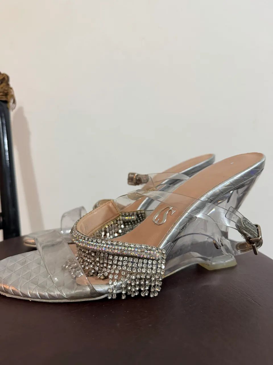 salto carmen steffens prata 37