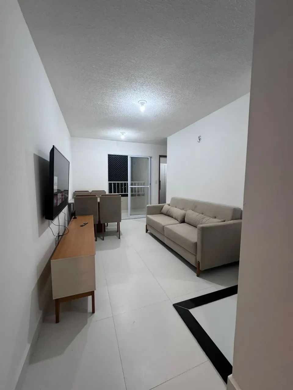 KM- PASSO CHAVE NO CASA DE VALOIS MOBILIADO