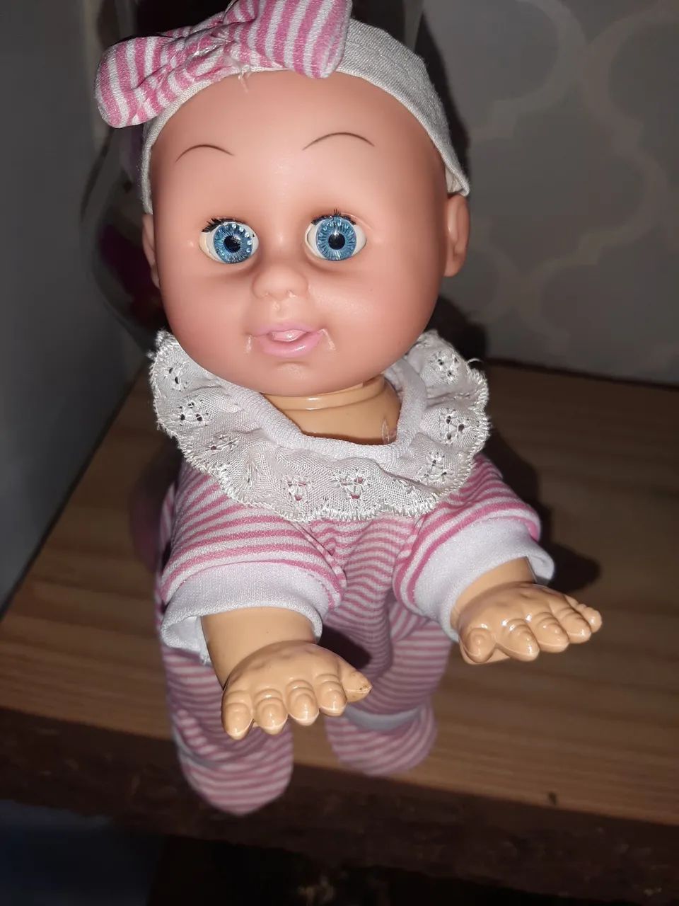 Boneca Bebê que engatinha e cata anos 90 - Foto 3