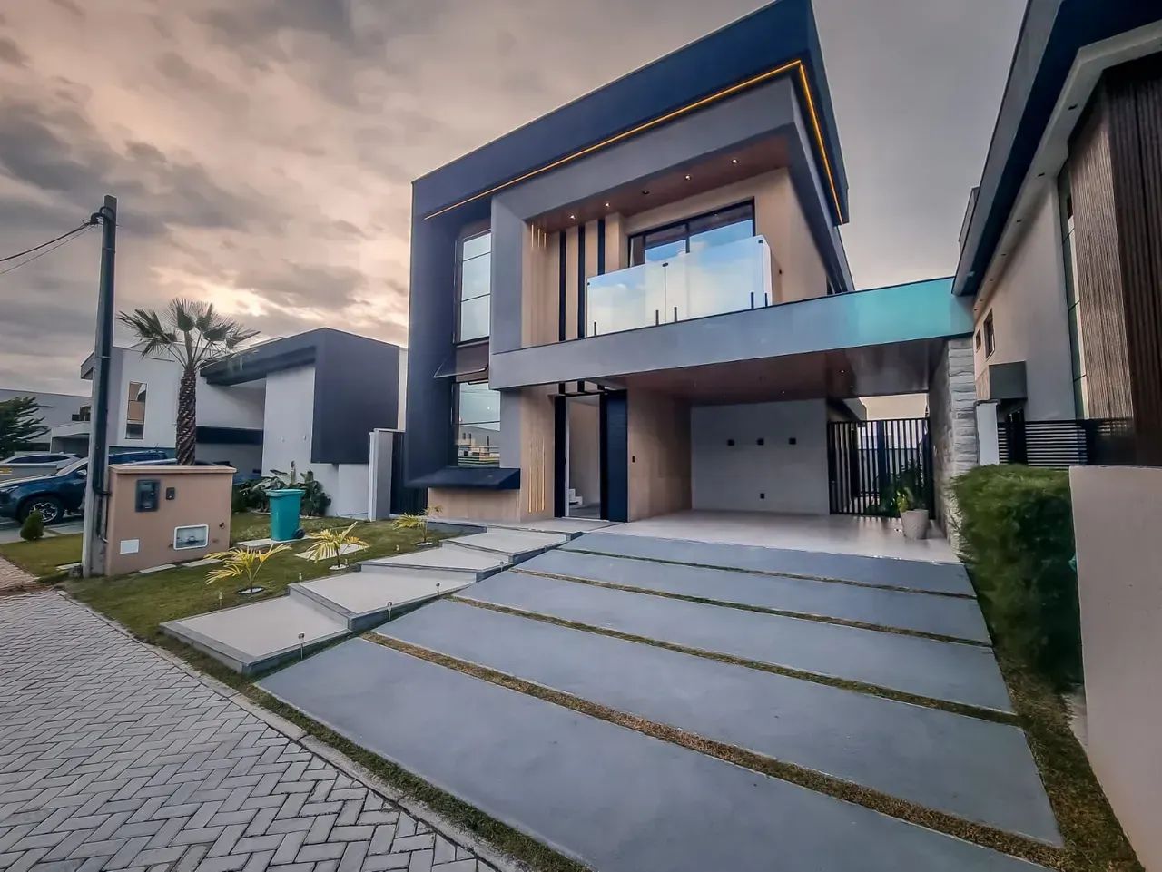 Casa super aconchegante mobiliada e com 4 quartos na Cidade Alpha com valor de oportunidad - Foto 2