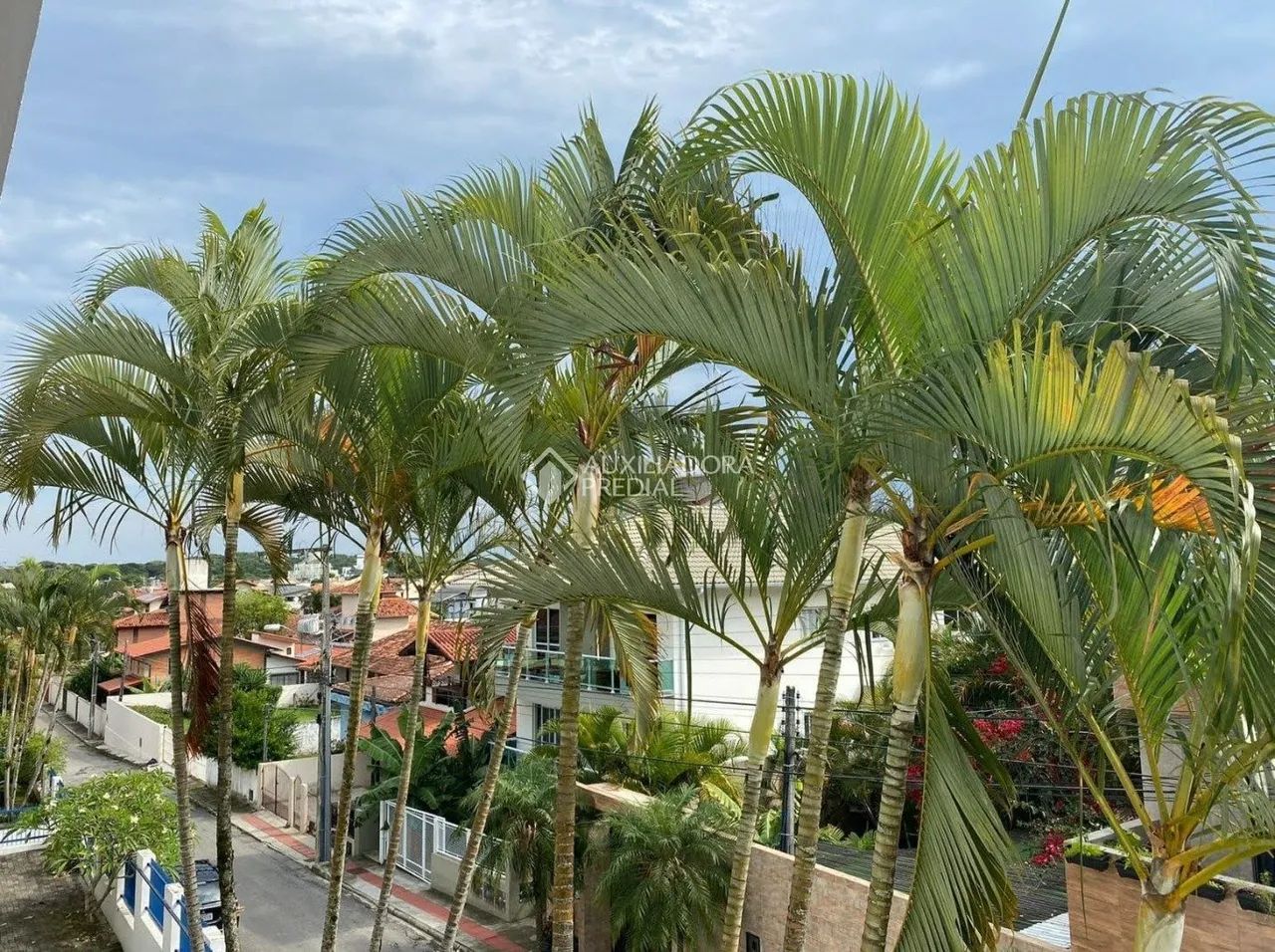 Apartamento de 2 dormitórios na Lagoa da Conceição em Florianópolis. - Foto 2