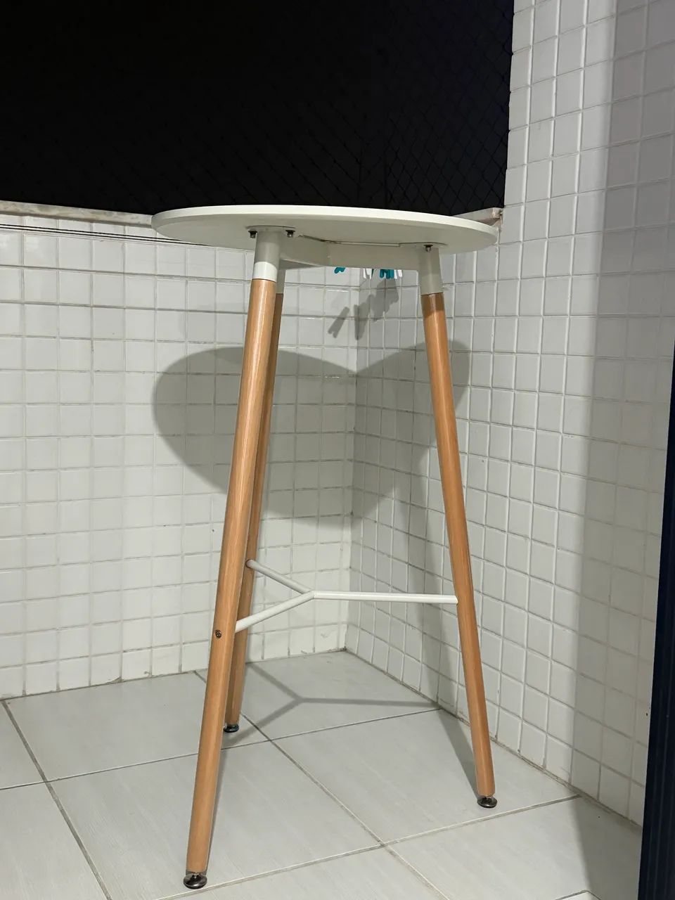 Mesa Bistrô Alta MDF/AÇO (nova)  - Foto 2