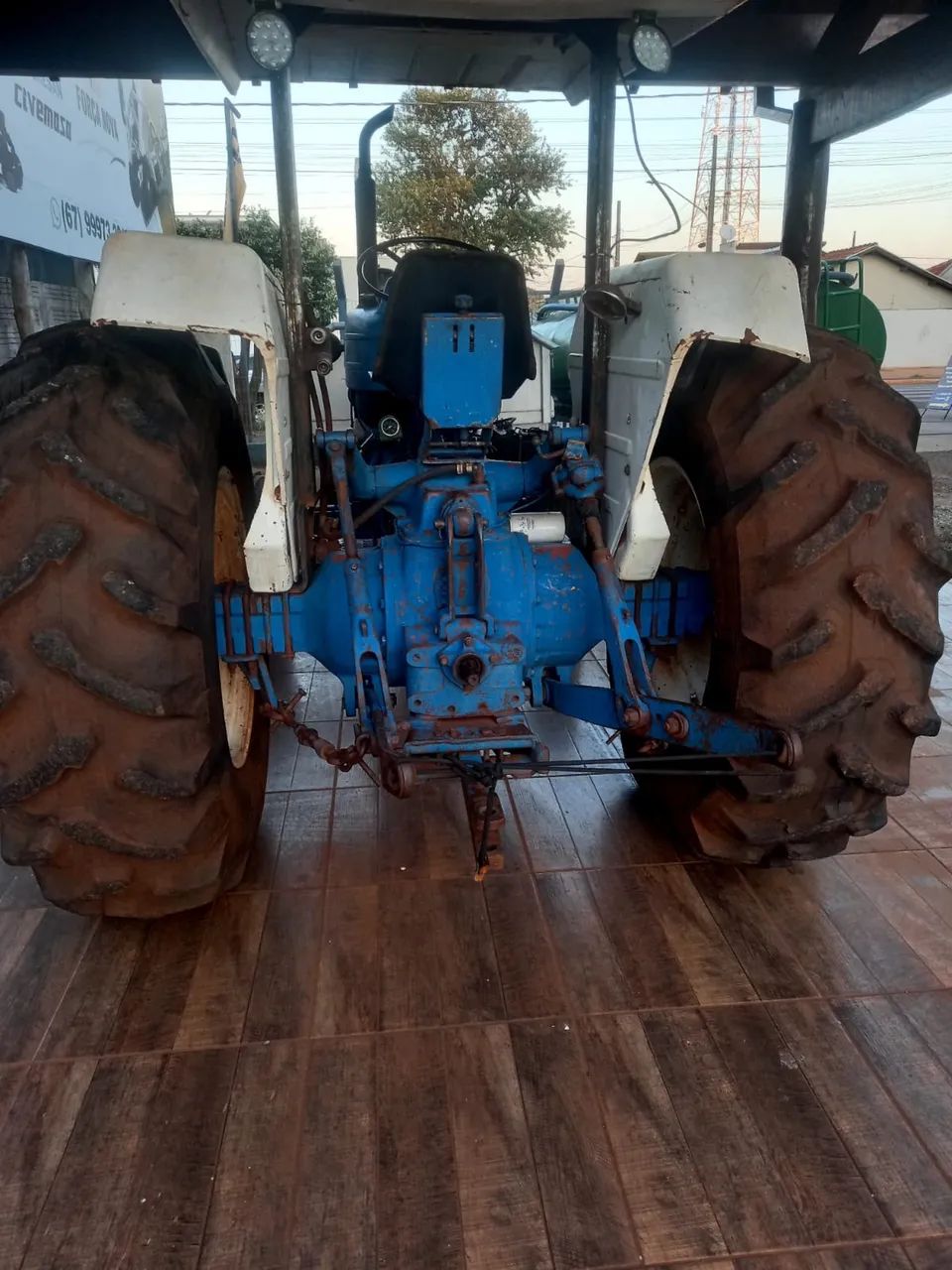 Trator Ford 6600 - Foto 2