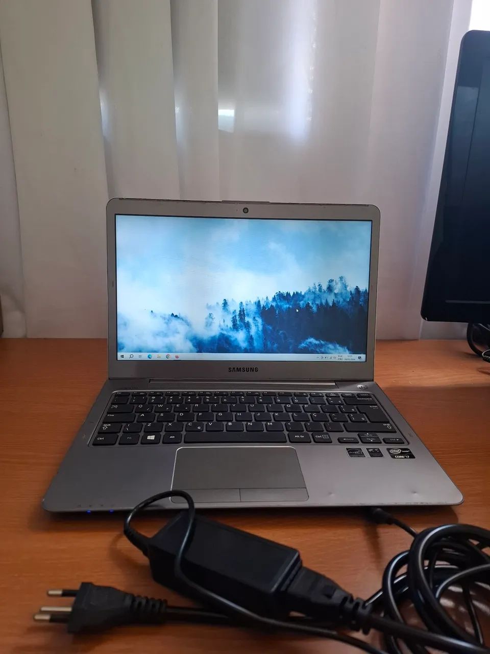 Notebook Samsung i5 8GB e SSD - Foto 2