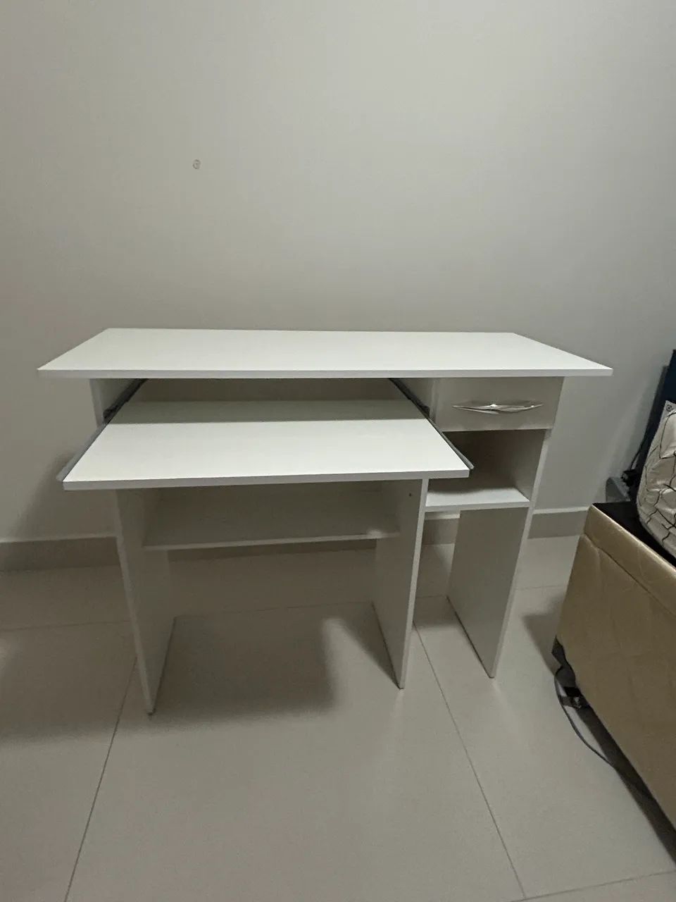 Tv + mesinha de computador  - Foto 4