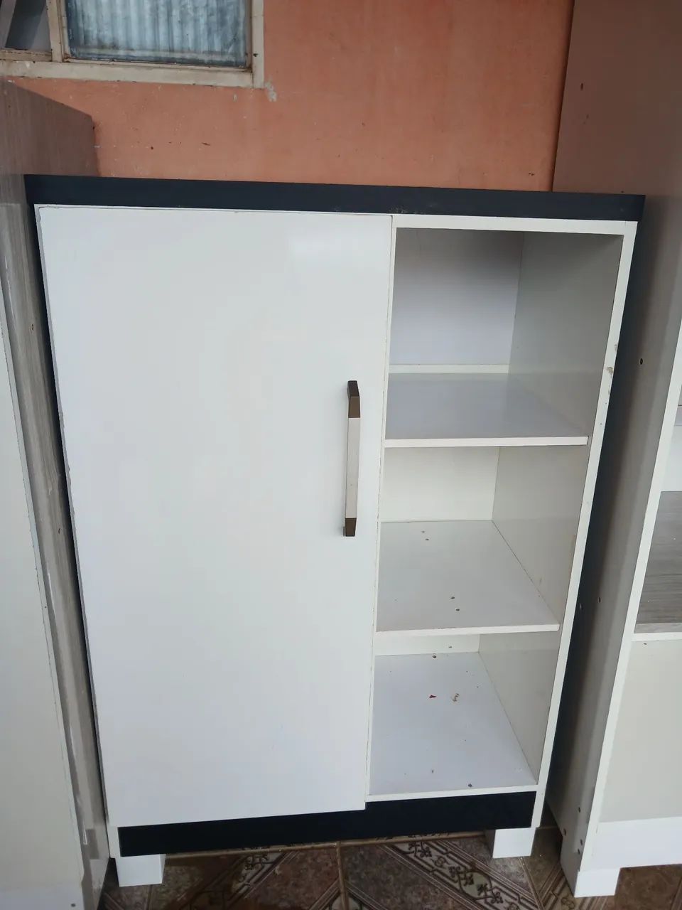 Armários multi uso.  Entrego..cada um 280 reais 