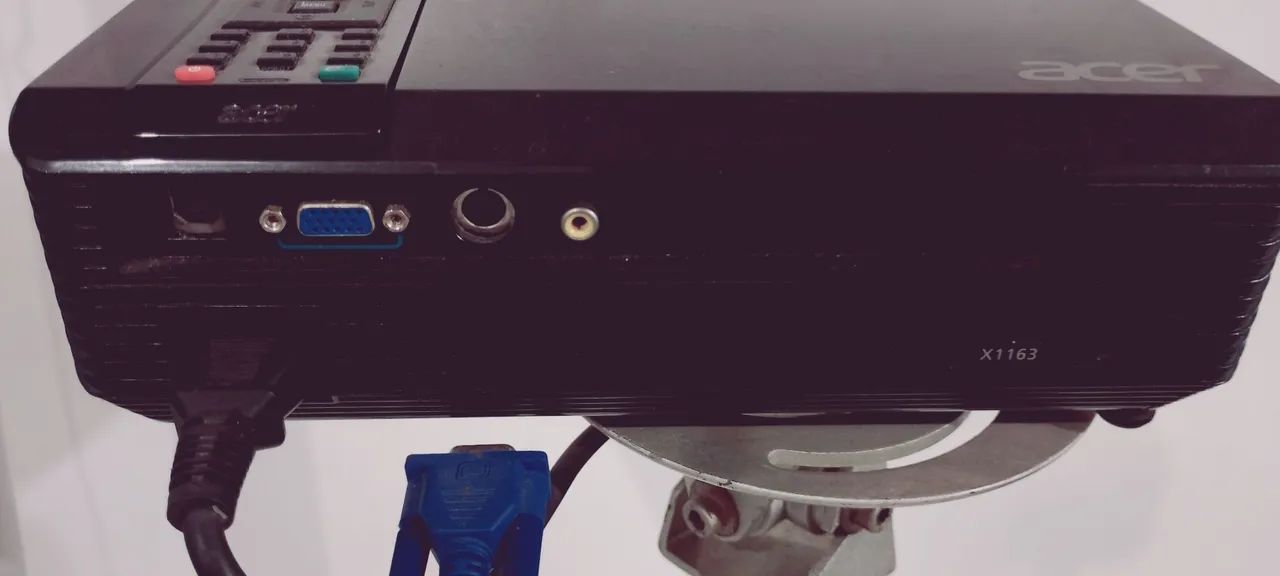 PROJETOR ACER X1163 + telão e tripé  - Foto 3