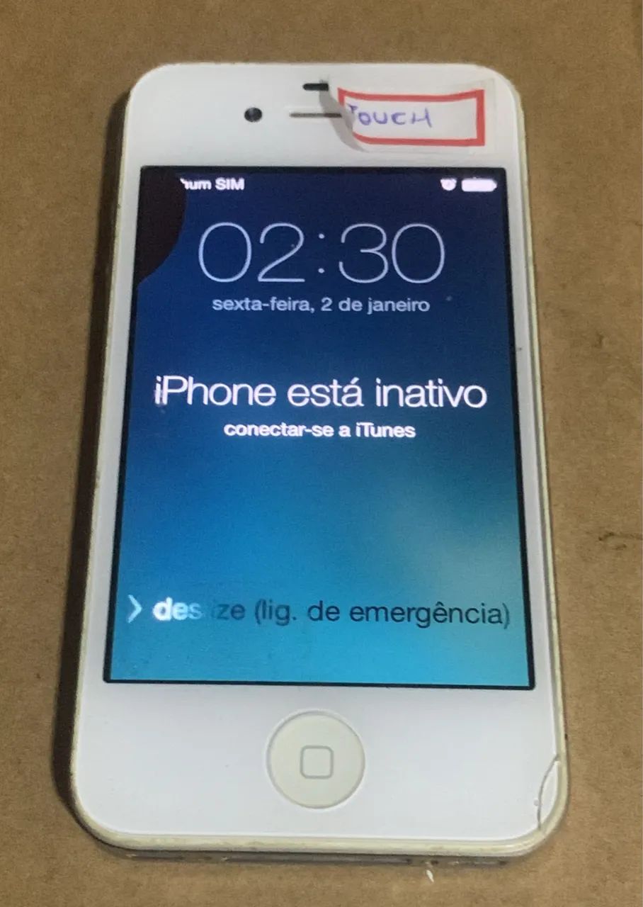 iPhone 4 Branco Uso de Peças Ligando