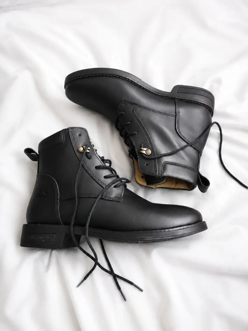 Bota Couro Legítimo Zebu 38