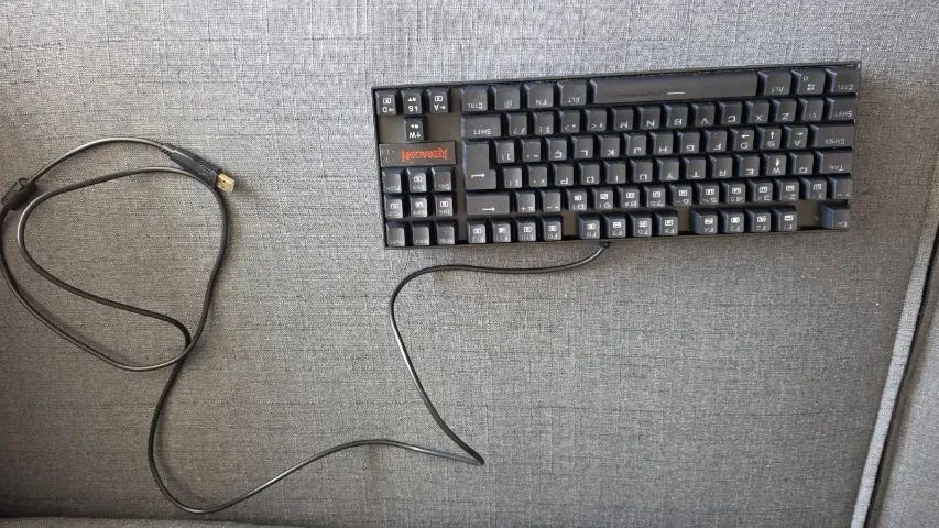 Teclado Mecânico Redragon Kumara - Switch Outemu Blue - ABNT2 - Foto 3