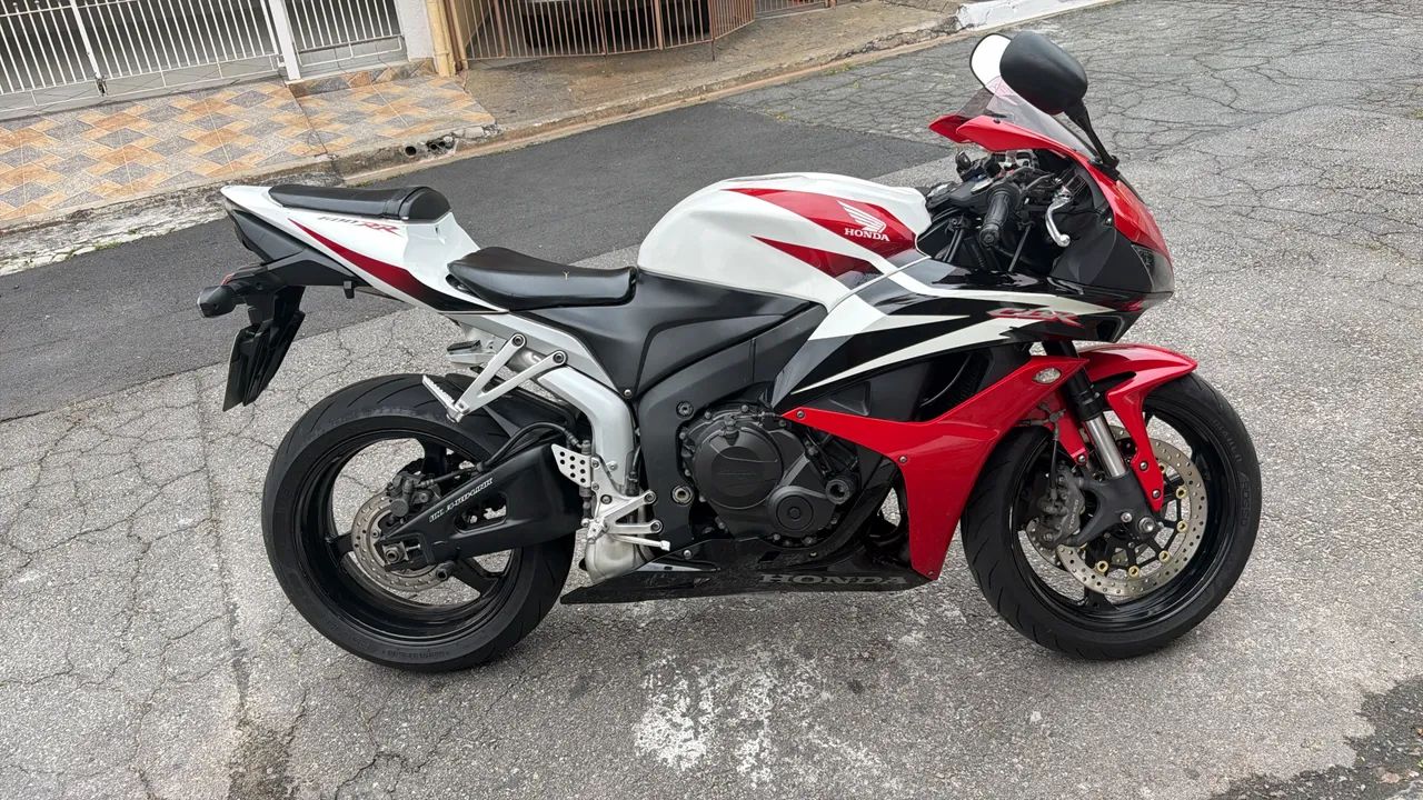 Cbr 600rr  - Foto 2