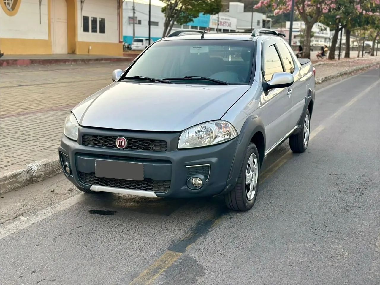 Fiat Strada Working Hard 1.4 Fire Flex 8V CD 2017 - Foto 5