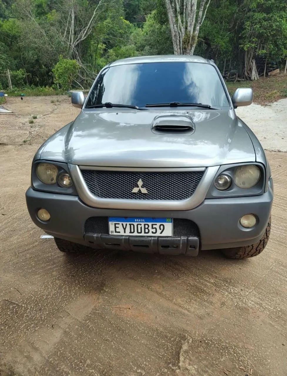 Mitsubishi L200 L200 OUTDOOR HPE 2.5 4x4 CD T.Dies. Mec. 2012