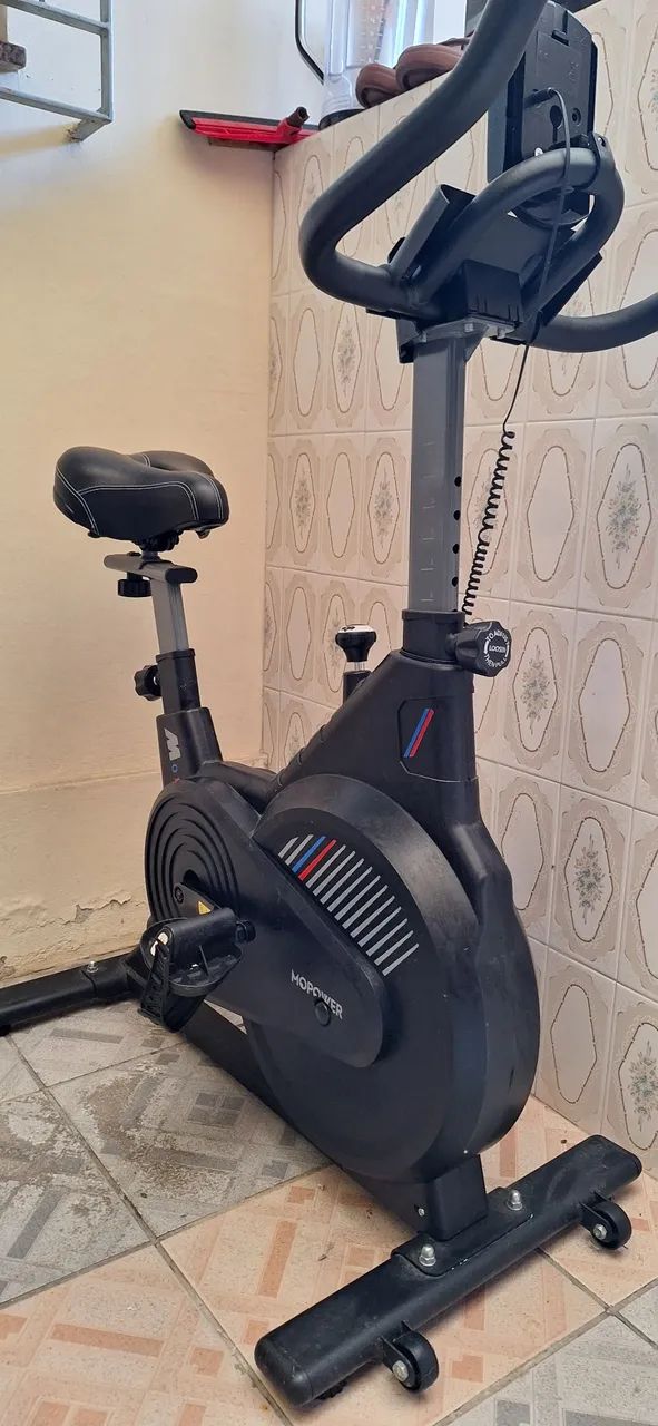 Bicicleta Spinning Python Fly Z-006 Seminova - Pouquíssimo Uso - Foto 4