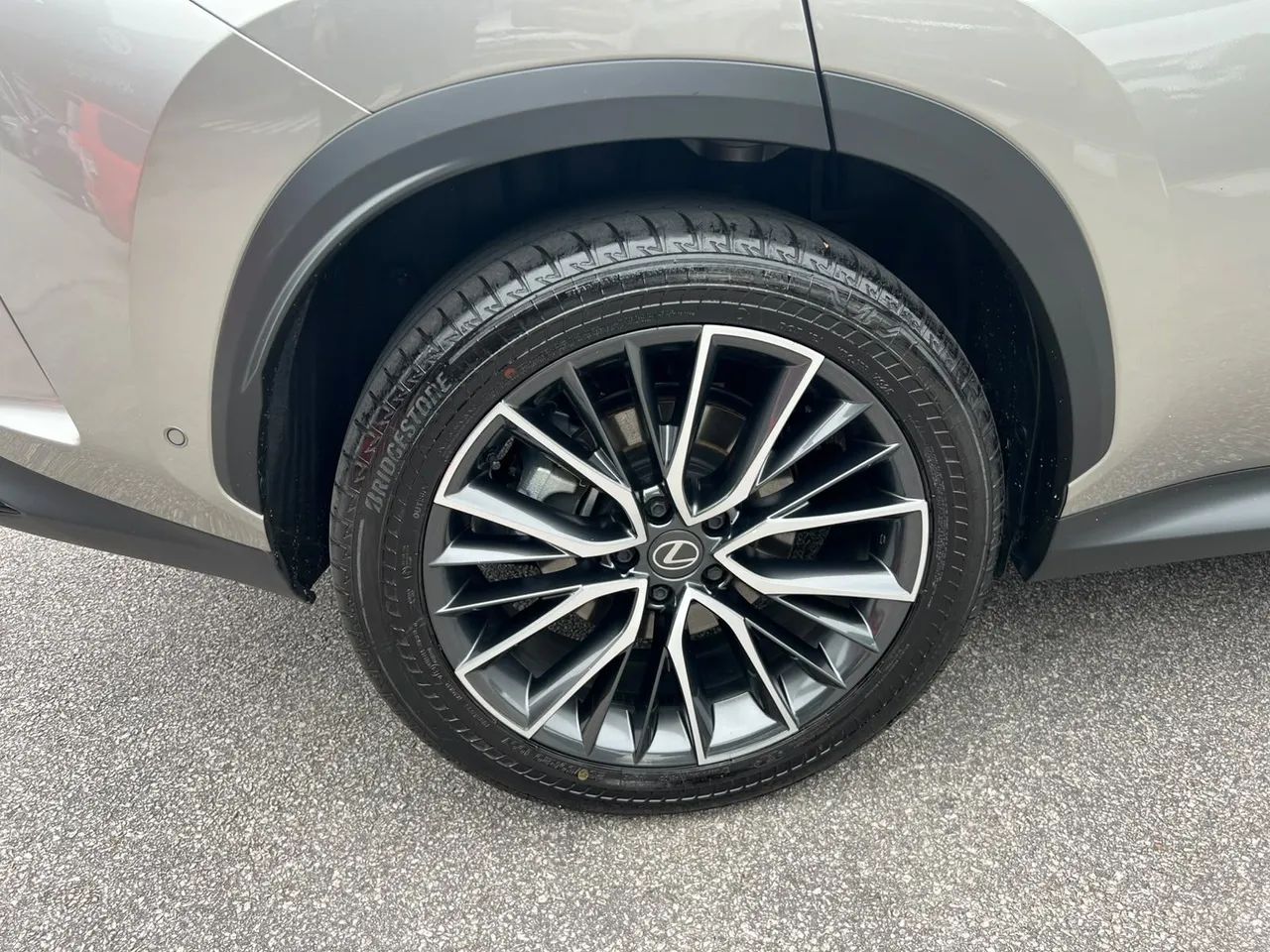 Lexus NX-450h+ AWD 2.5 16V Aut. (Híbrido), foto 11 de 20