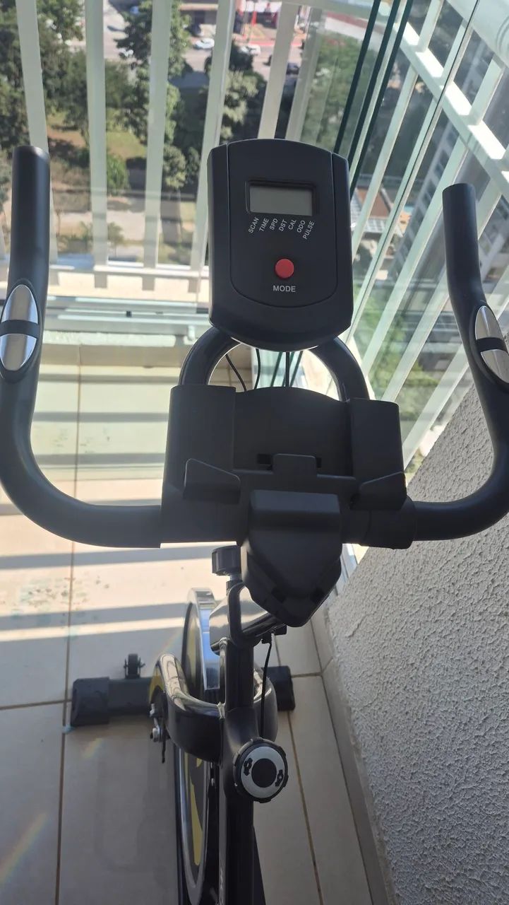 Bicicleta Spinning 13kg Ergométrica - Foto 2