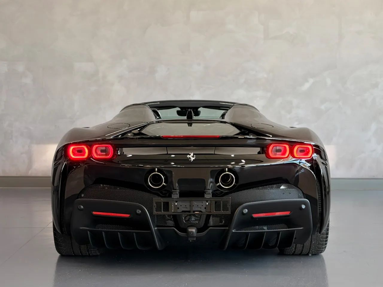 Ferrari SF 90 SPIDER 4.0 V8 Bi-Turbo (Híbrido), foto 4 de 20