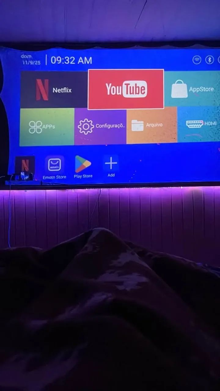 Projetor Portátil HY320 Full HD 4K WiFi Bluetooth Android Para Celular e TV - Foto 4
