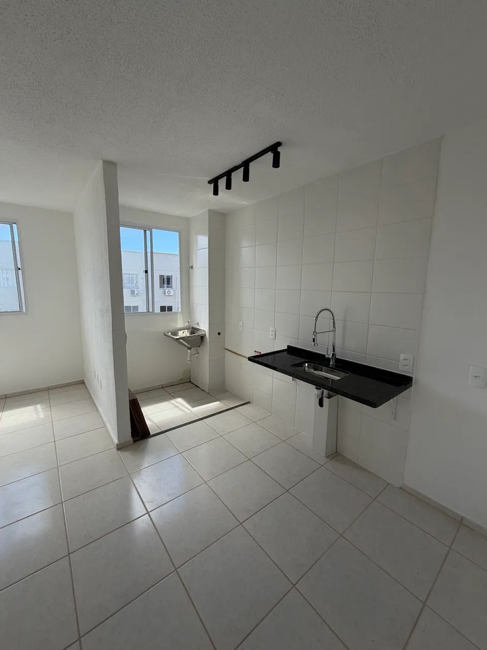 Condomínio Reserva Arvoredo 02 Quartos com 02 Banheiros
