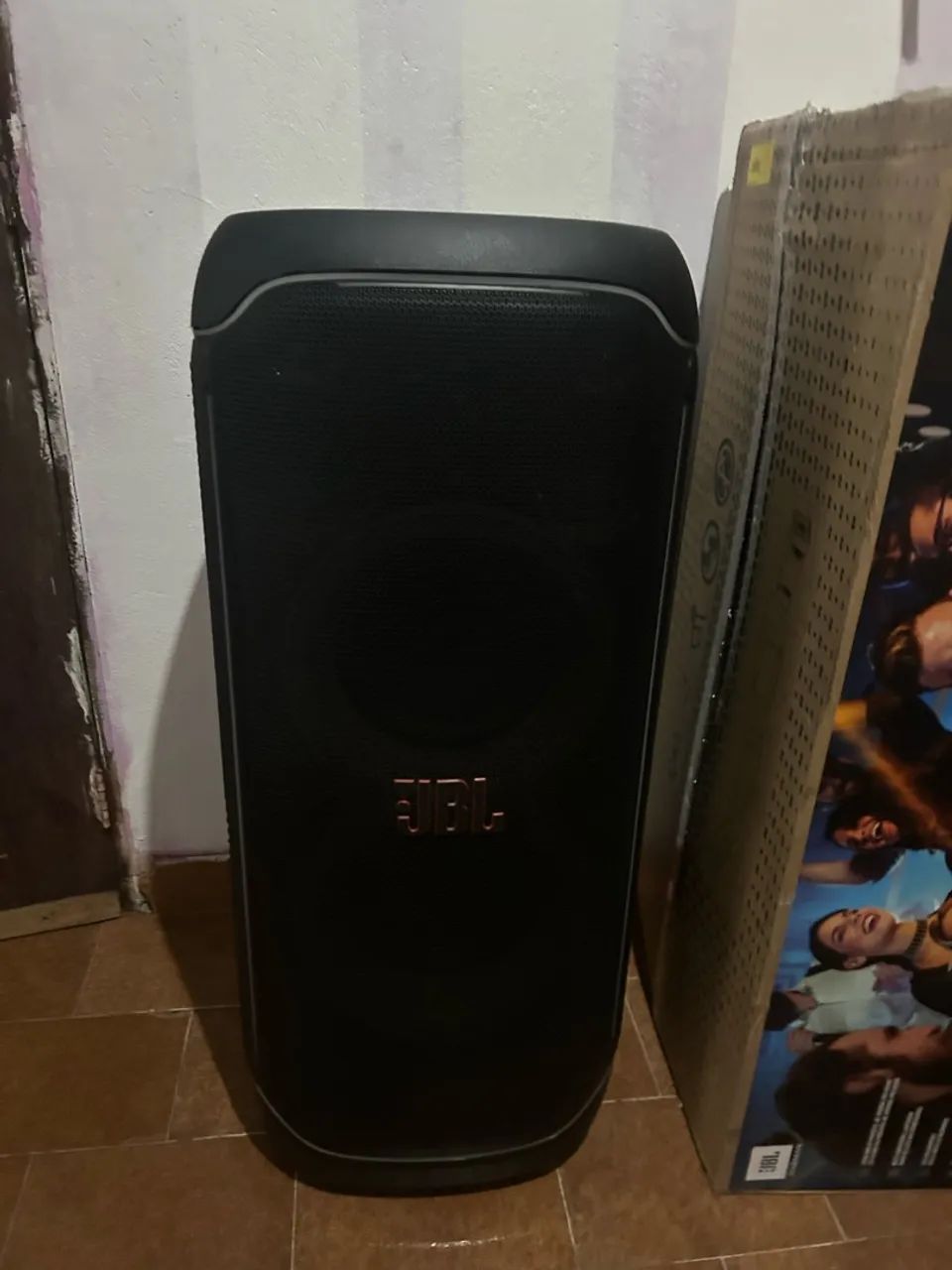 JBL partybox ultimate - Foto 5