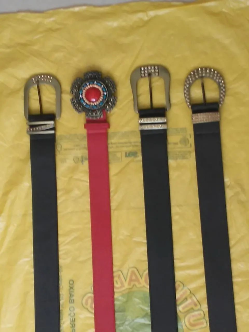 Cintos novos largos e finos.  - Foto 3