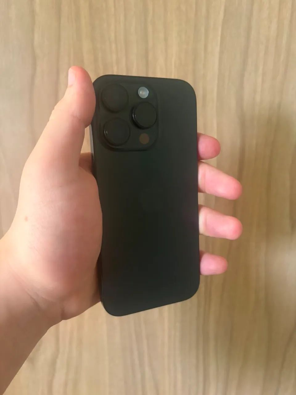 iPhone 16 Pro (128GB) IMPECAVEL