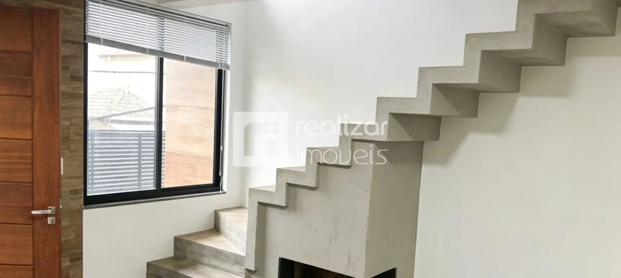 Casa com 2 quartos no Bairro Rio Tavares em Florianópolis - Foto 2