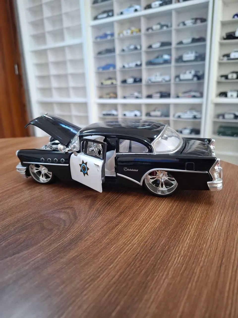 Miniatura Police Maisto 1/24 Buick Century Police 1955 - Foto 4