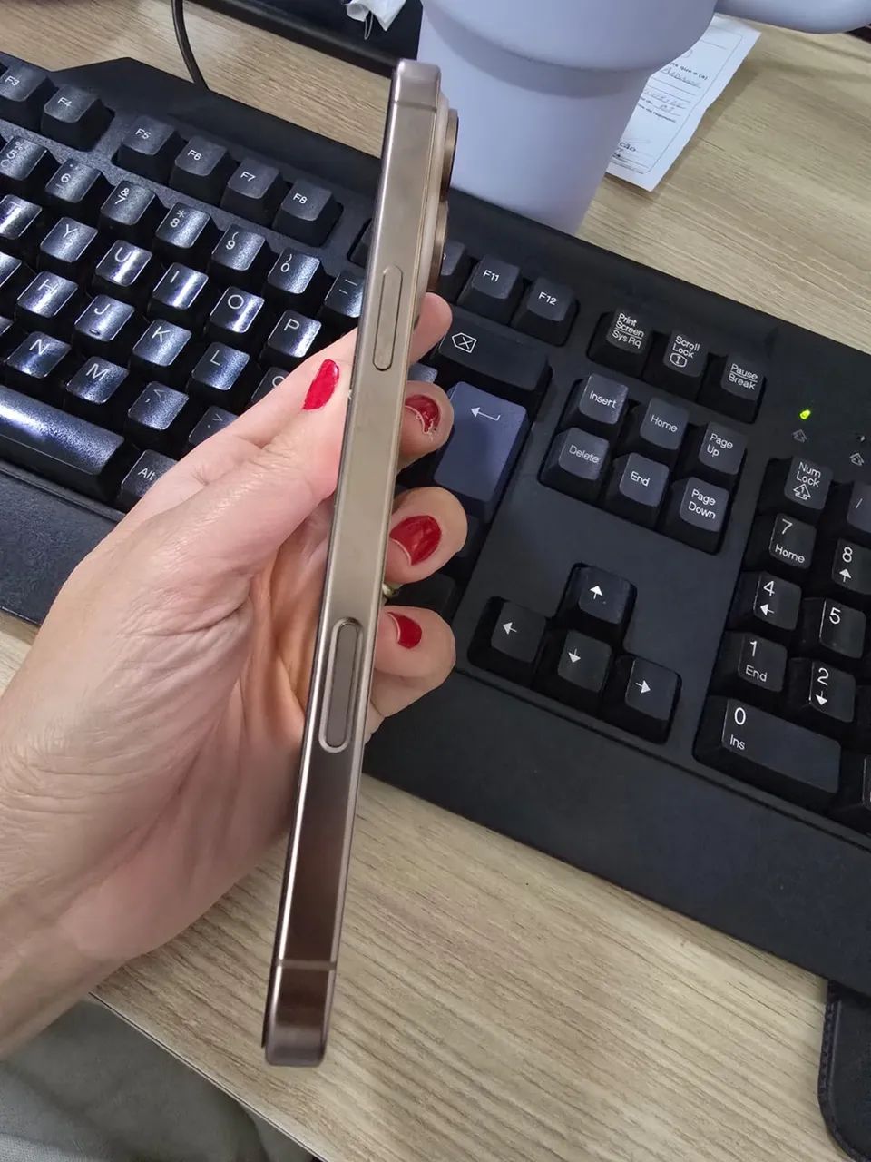 iPhone 16 Pro Max 512 Gb Bateria 91%  - Foto 3