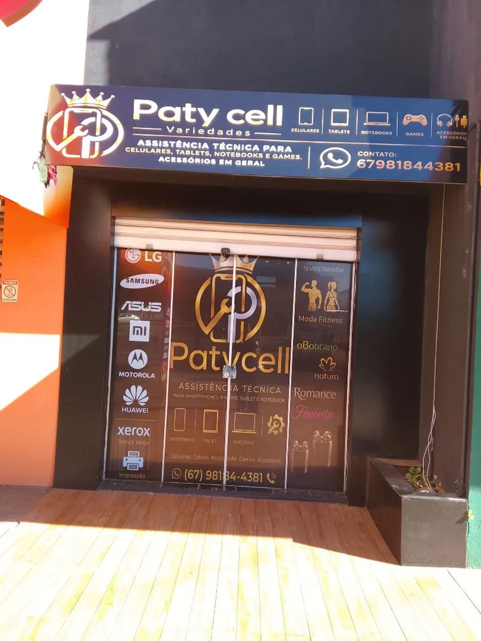 Vendo loja para acessórios de celular 