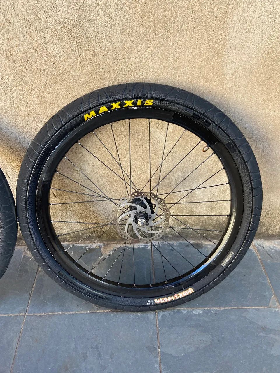 maxxis hookworm aro 26 - Foto 5