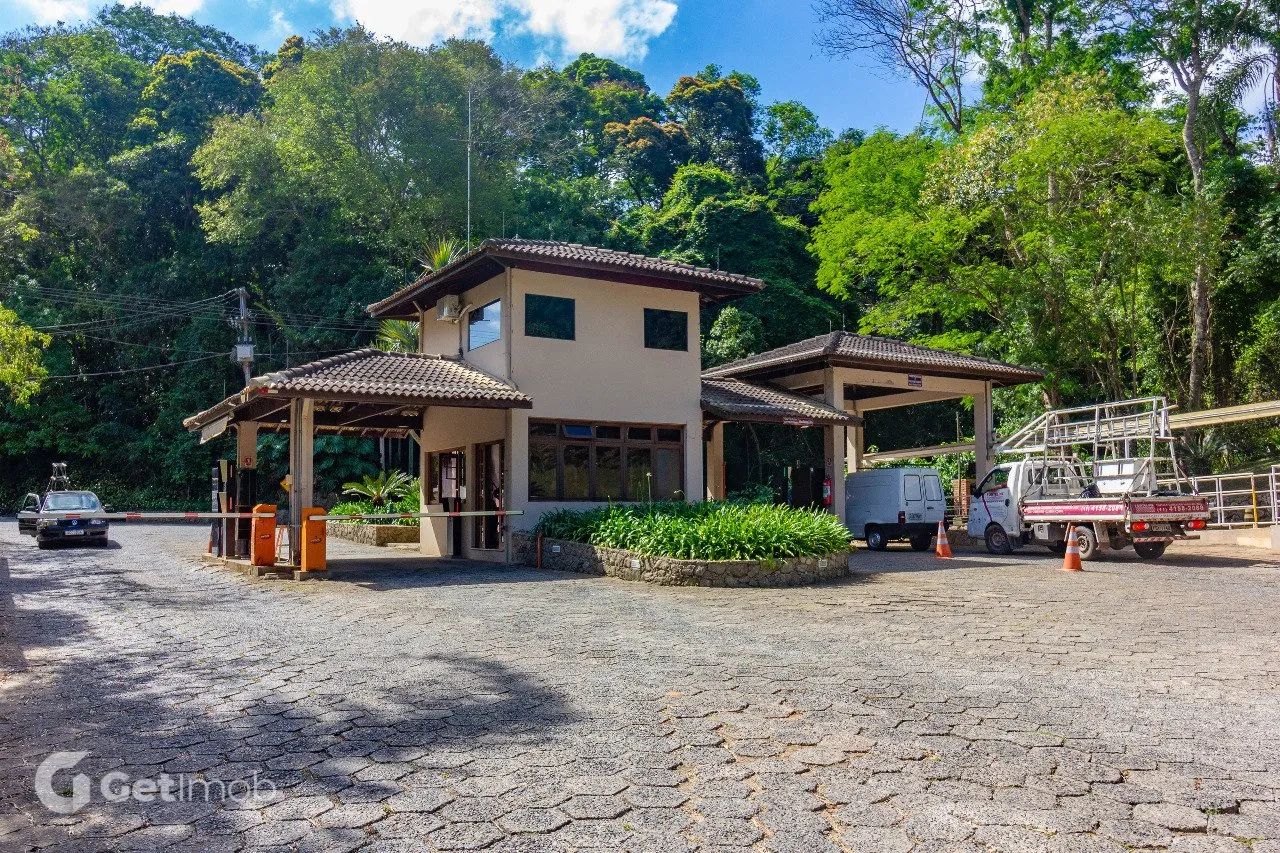 TERRENO - VELEIROS DE IBIÚNA - SP