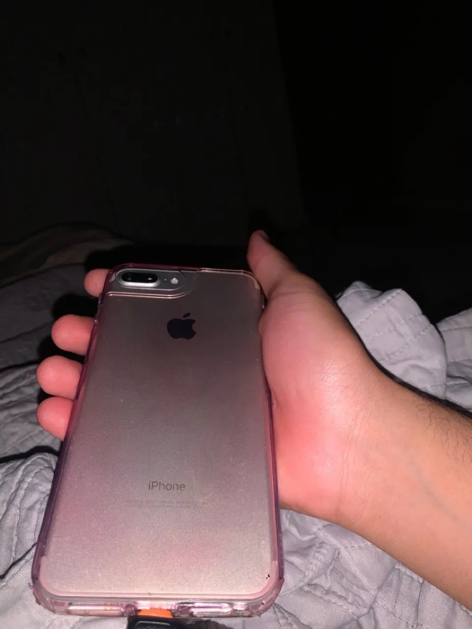 iPhone 7 Plus zero acompanha carregador e capa  - Foto 2
