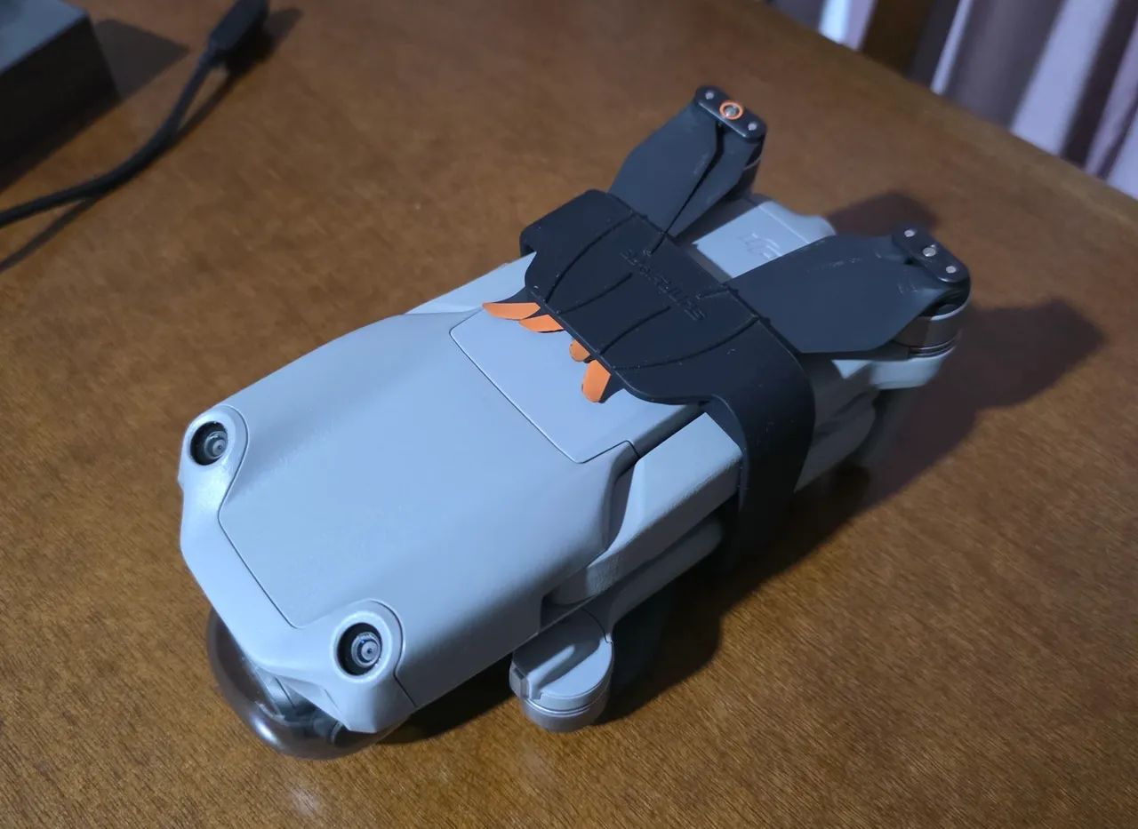 Drone DJI Air 2S kit flymore combo - Foto 2