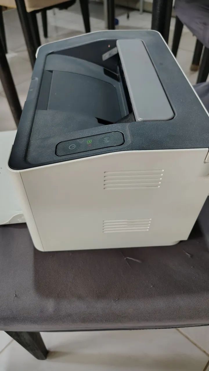 Impressora HP Laser 107w  - Funcionando Perfeitamente - Foto 3