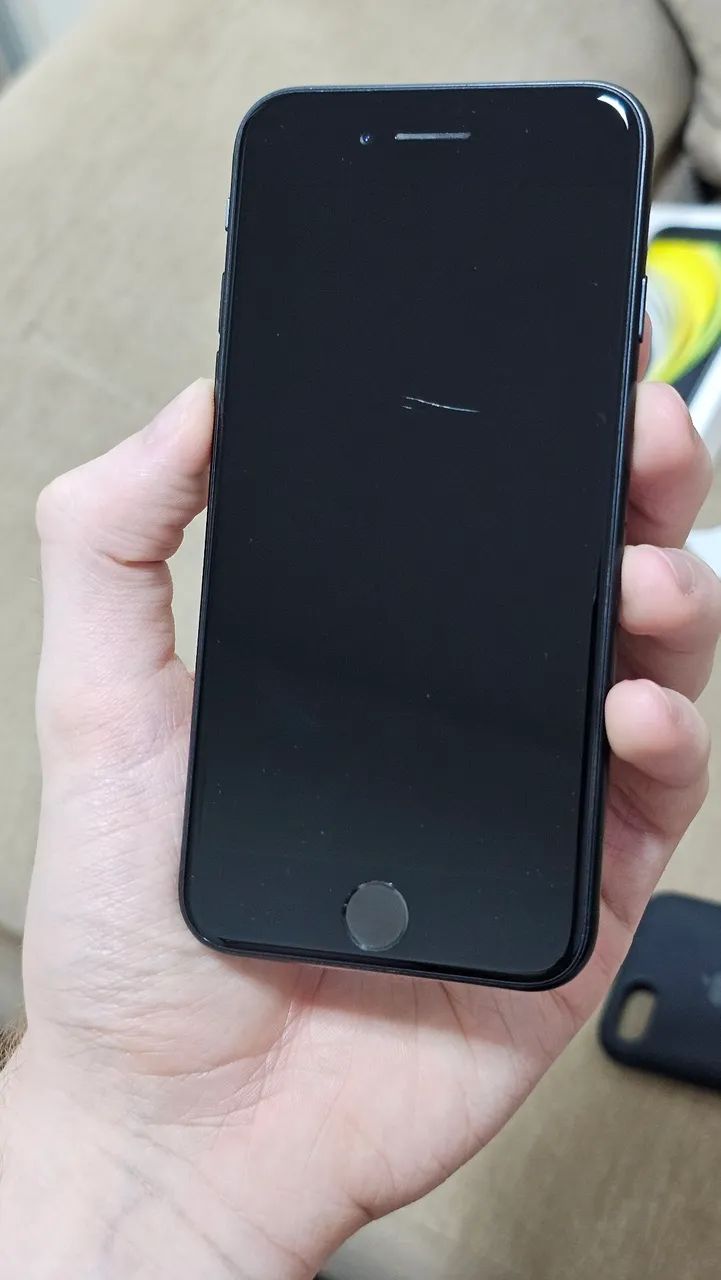 iPhone SE 256gb 2nd Gen - Foto 2
